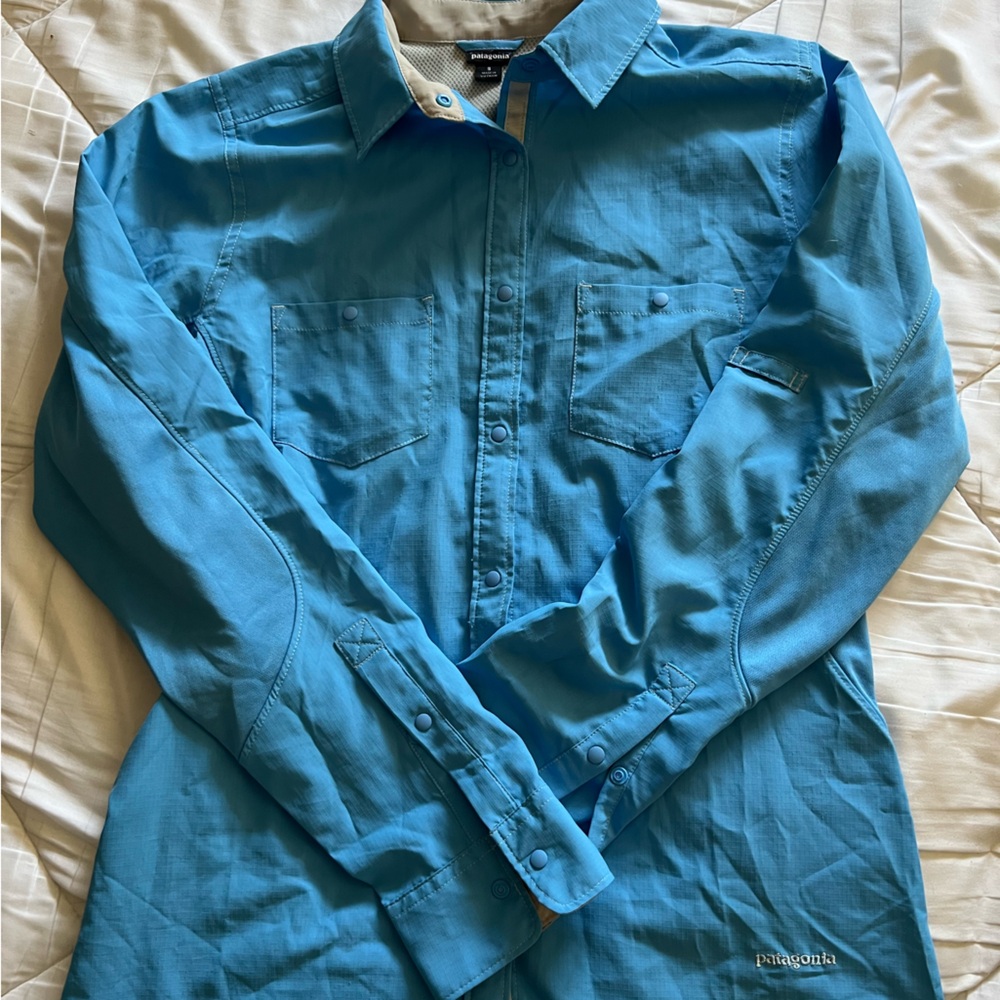 W’s Patagonia UPF button up shirt